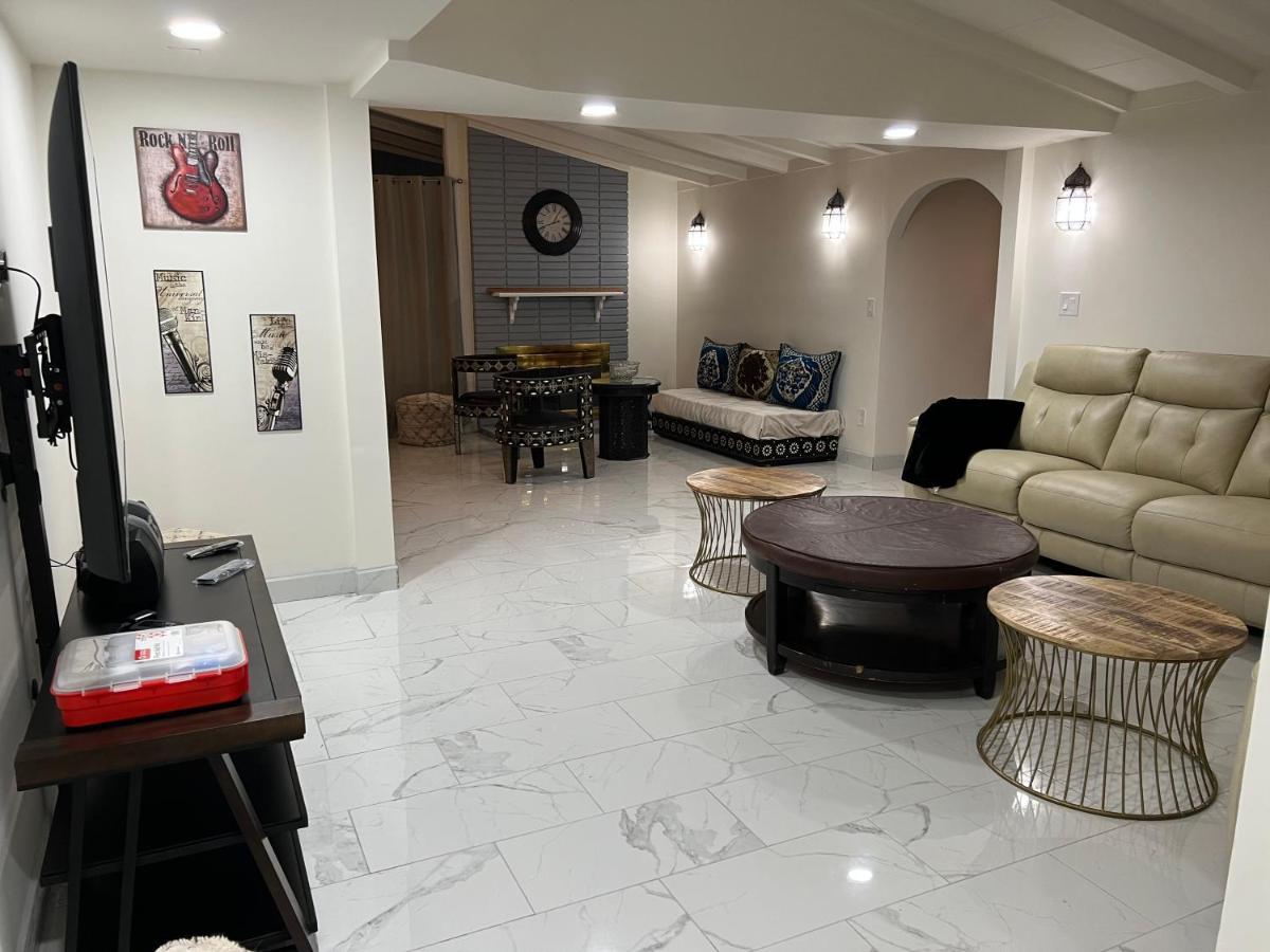 Moroccan Style Home With Swimming Pool ลอสแอนเจลิส ภายนอก รูปภาพ